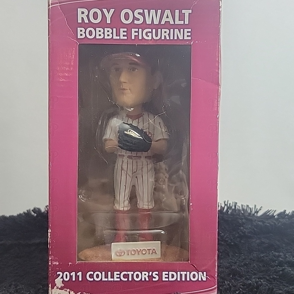 TOYOTA 2011 Collector's Edition Roy Oswalt #44